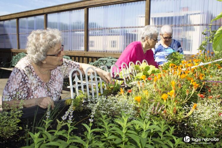 Les Résidences Soleil Manoir Sorel jardin_résidentes