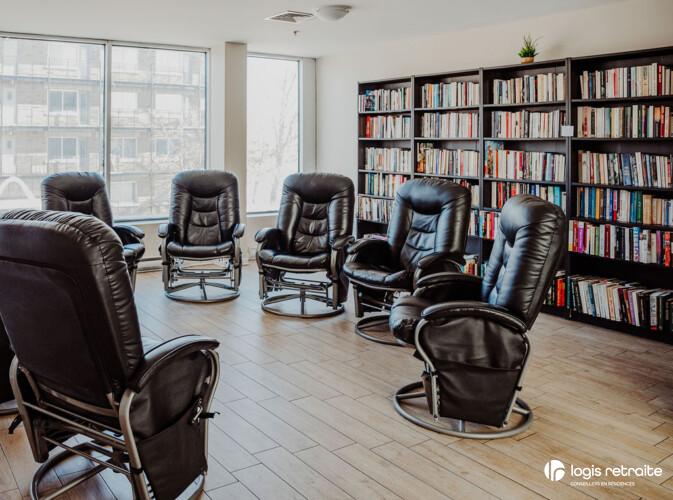 Bibliothèque, Résidence pour ainés à Rosemont, RPA à Montréal pour personne autonome et semi-autonome