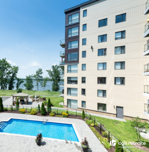 Manoir Pierrefonds_piscine extérieur, Logis Retraite, RPA, résidence prive pour ainés