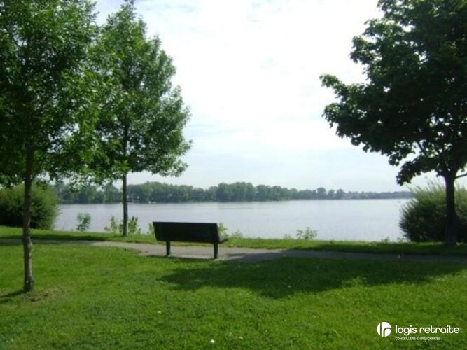 Residence for the elderly