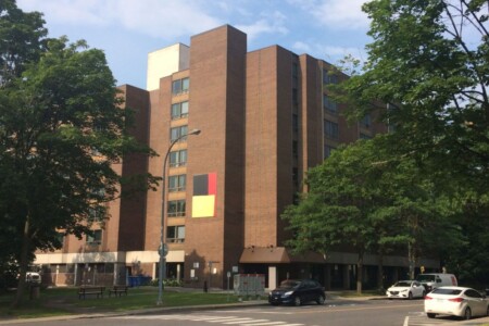 Saint-Lambert Seniors' Residence
