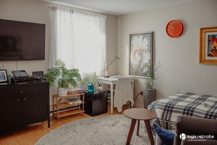 Chambre aux Jardins de Montarville, RPA pour alzheimer ou TNC à Boucherville