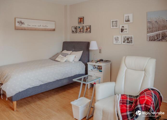 Chambre aux Jardins de Montarville, RPA de soins pour Alzheimer ou TNC à Boucehrville